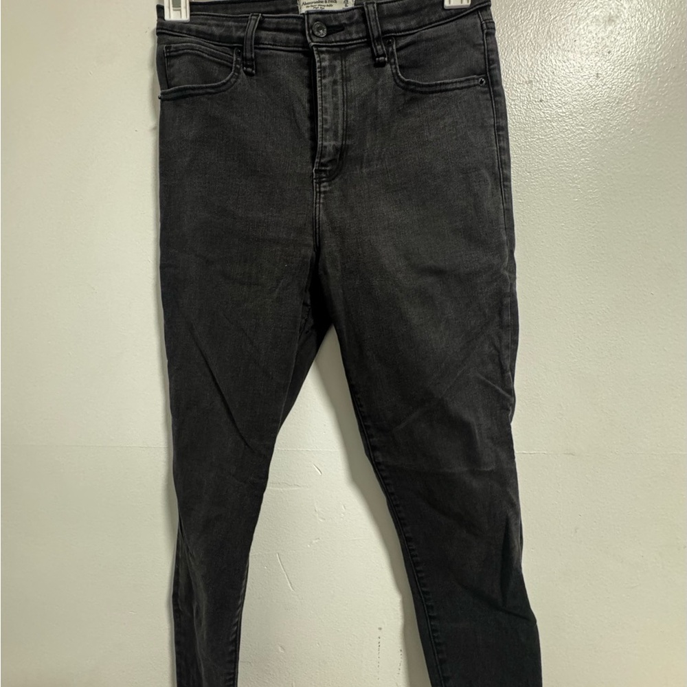 Abercrombie & Fitch Women's Black Skinny Jeans